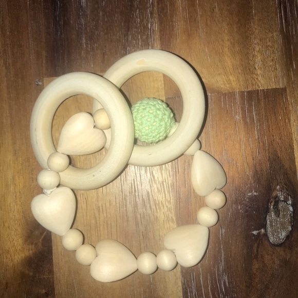 Natural wood teething rings - Picture 4 of 8